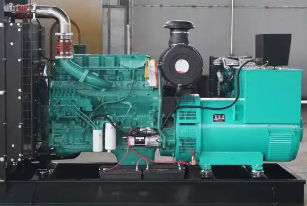 1260KW康明斯发电机组_选择高效柴油发电机组并确保长期稳定使用